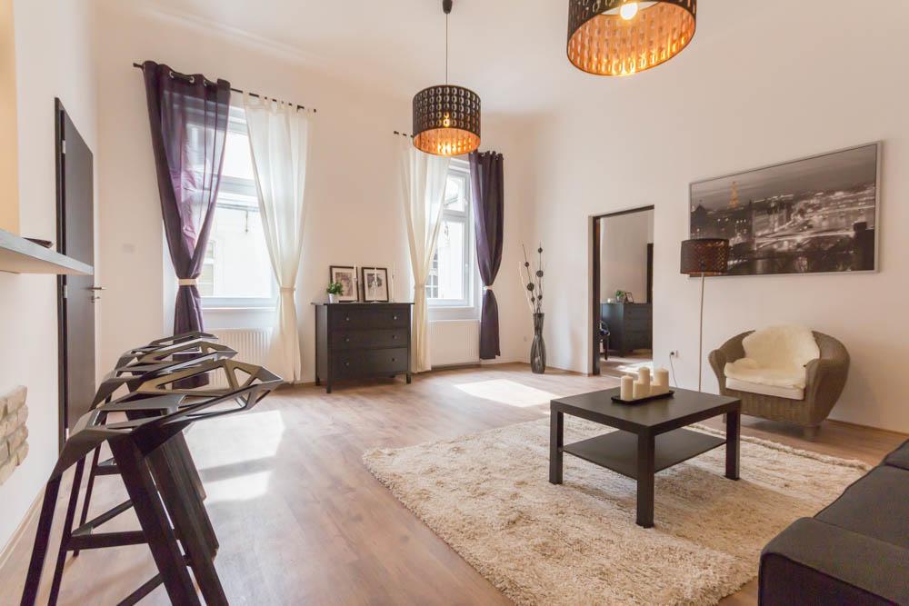 Luxury Apartment By Hi5-Varoshaz Suite بودابست المظهر الخارجي الصورة